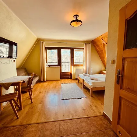 Privatunterkunft Bacowka Na Bundowkach